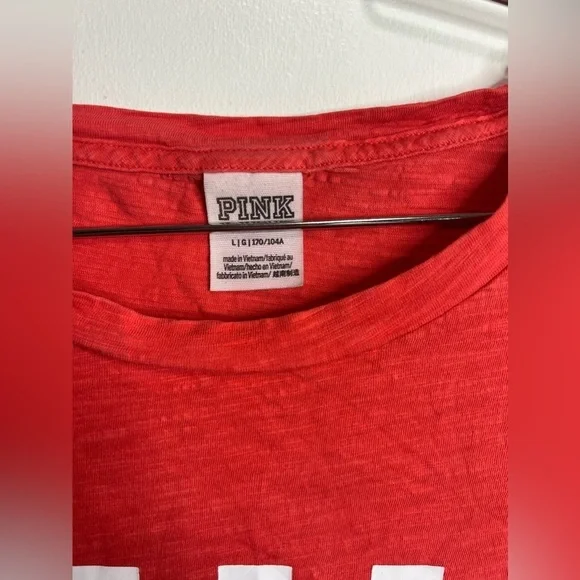 VS Pink T-Shirt - Picture 3 of 4